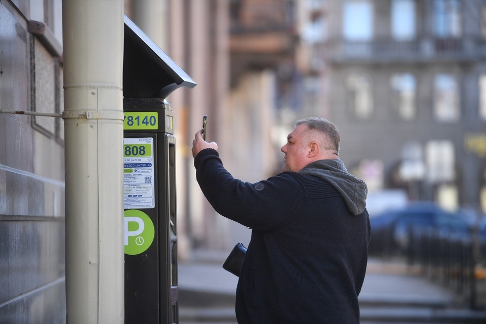    Бесплатных парковок у социальных объектов не предвидится. Алексей БУЛАТОВ