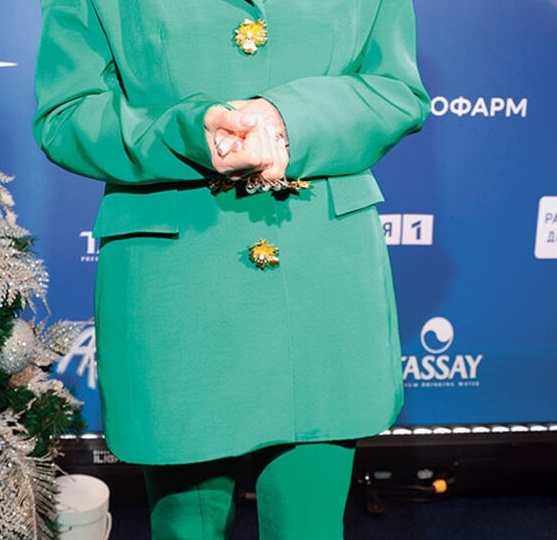 В каком возрасте на сцене ещё петь можно, а у токарного станка стоять уже нельзя