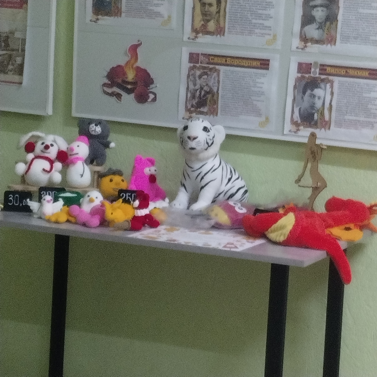 Маслентчная выставка -продажа в ЦДТ Фото автора