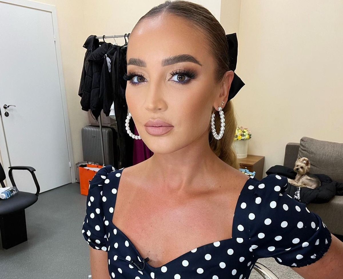 Ольга Бузова в интервью рассказывала: «Мне очень нравится одиночество. 