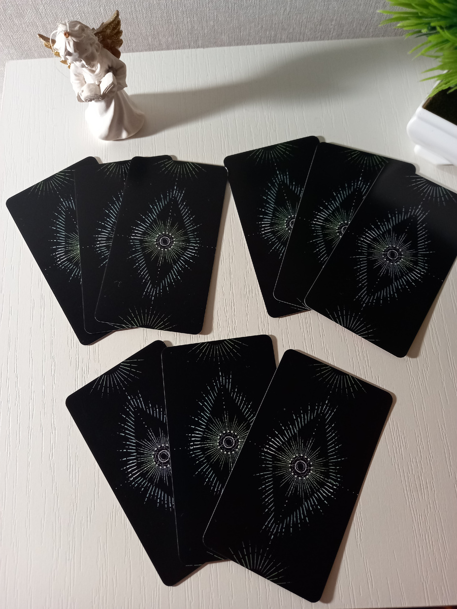 Верхний ряд варианты 1 и 2, нижний - 3