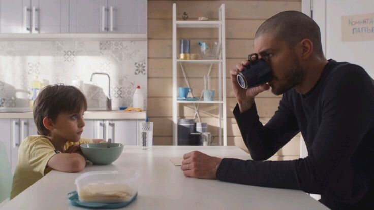 Кадр из сериала "Триггер" https://ru.pinterest.com/pin/748160556877907744/