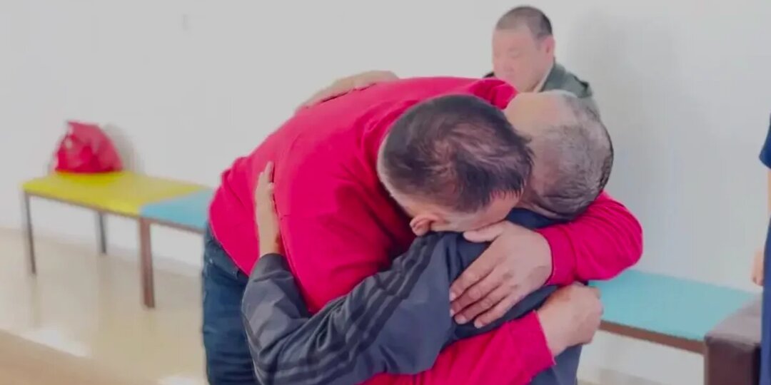 Разлученные в детстве братья встретились спустя 54 года в Уральске