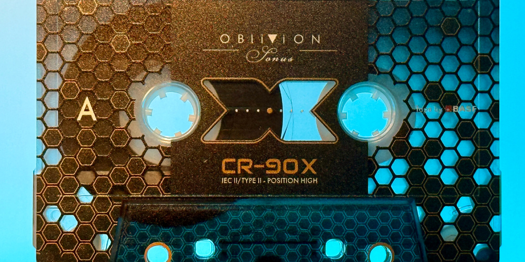 CRUX. Мы производим антураж и понты.