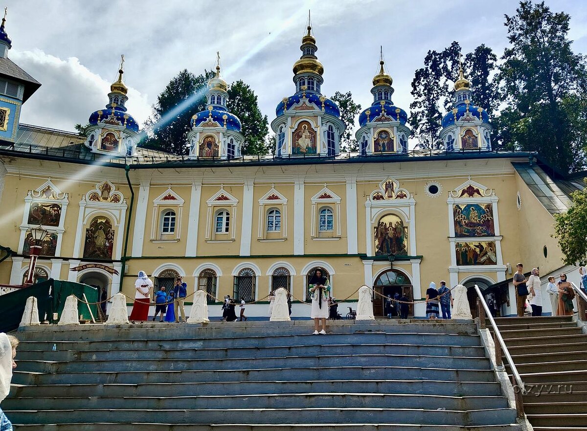 Свято Успенский Псково-Печерский монастырь