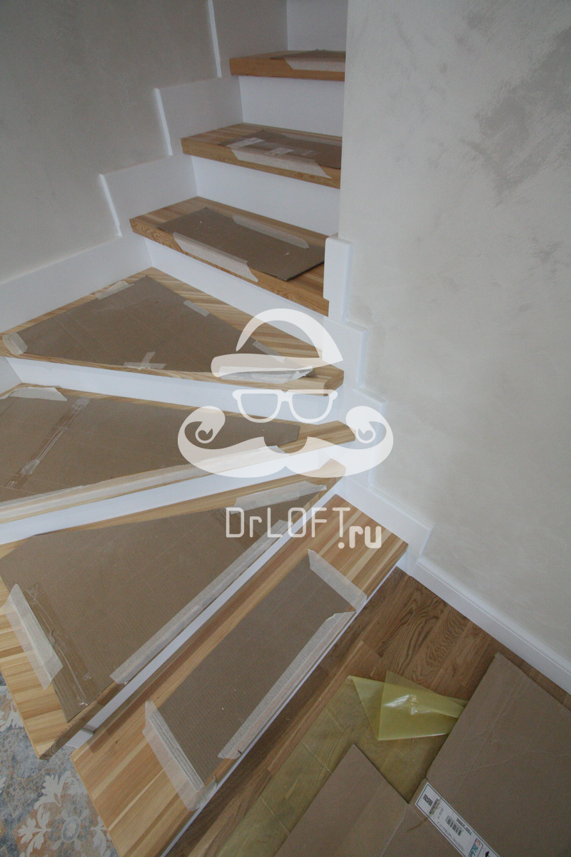 Лиственница — оптимальный материал для лестницы

