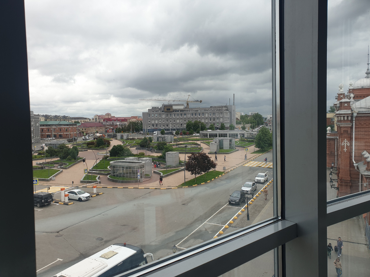 Вид из окна вокзала
