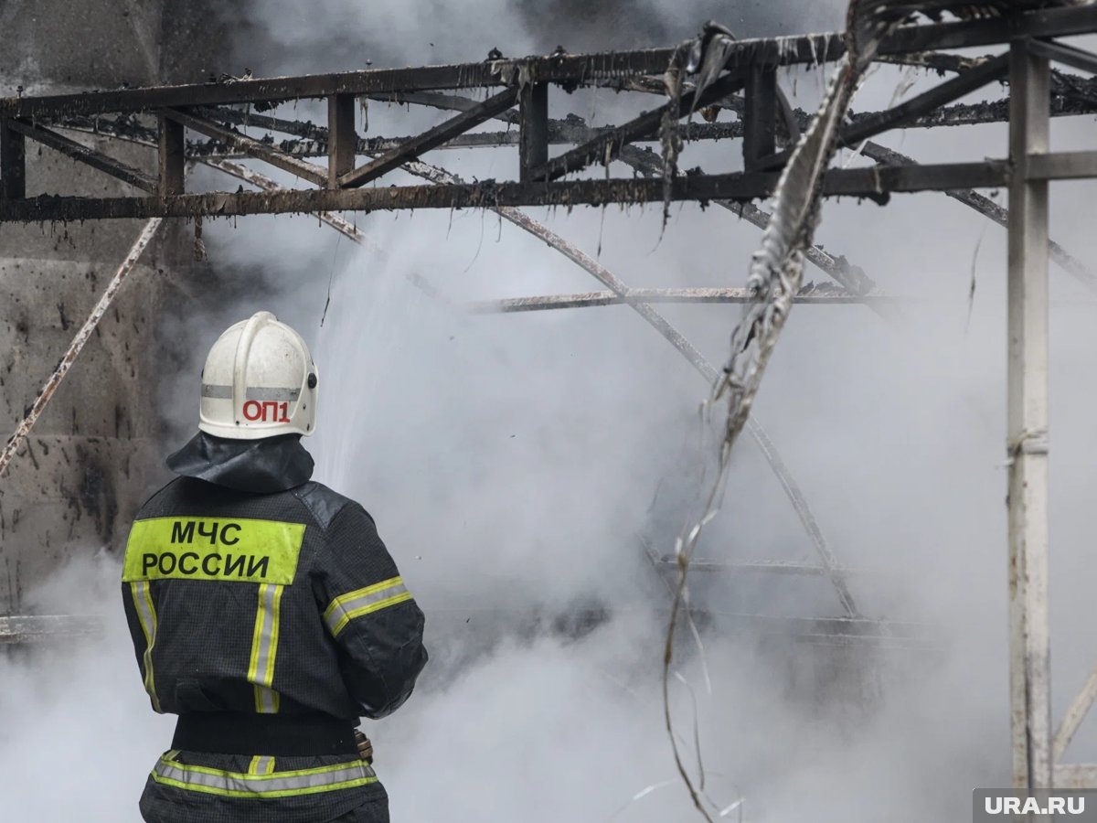     Пожар успешно ликвидирован, экстренные службы работают в усиленном режиме