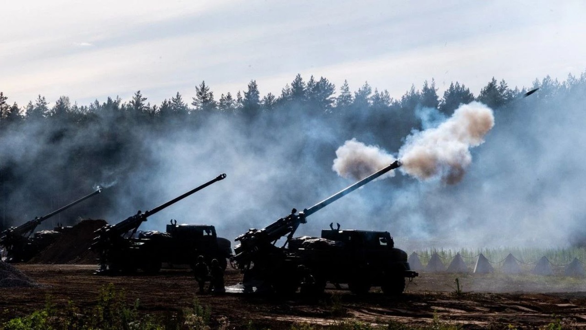 Эстония приобретает у Франции дополнительные 155-мм самоходные гаубицы CAESAR. Фото: KNDS