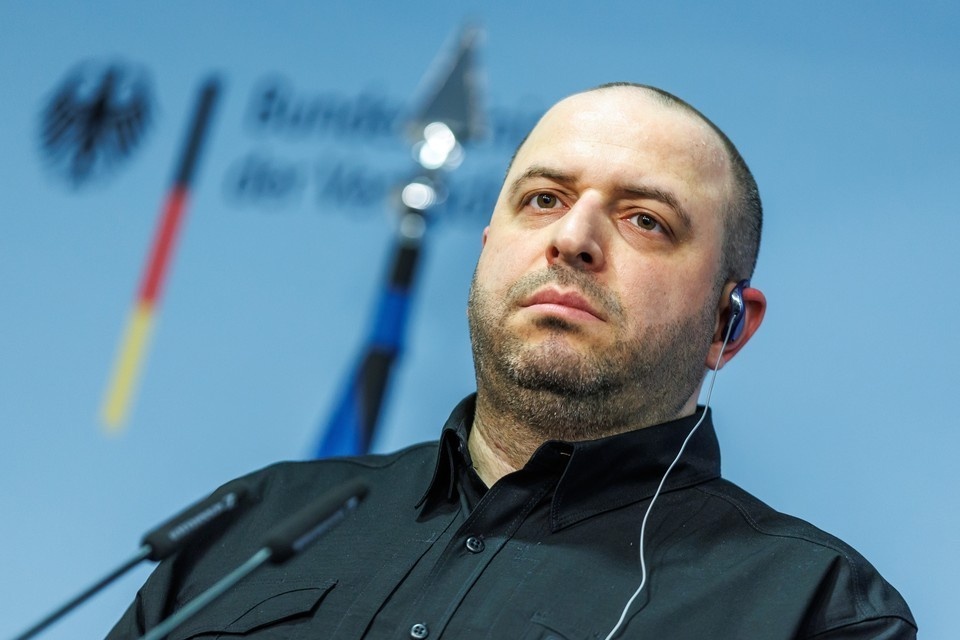    Прибывшие в отель InterContinental делегации США и Киева сняли на видео GLOBAL LOOK PRESS