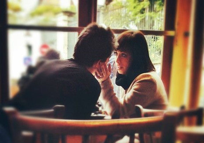 Ты меня ревнуешь?