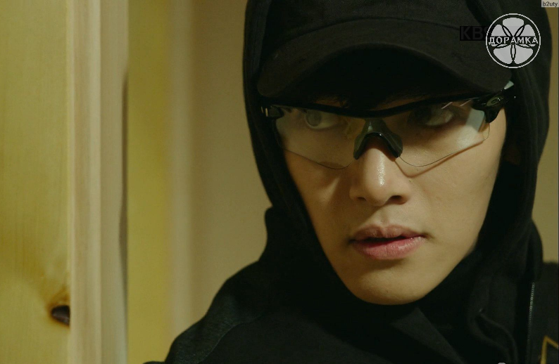 Чжи Чхан Ук (Ji Chang Wook) в роли курьера Со Чжун Хо