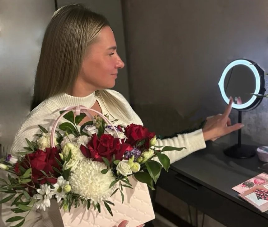 На фото автор Дзен-канала, Ирина Князева, карьерный консультант №1 по мнению ведущего отраслевого сервиса HRTIME