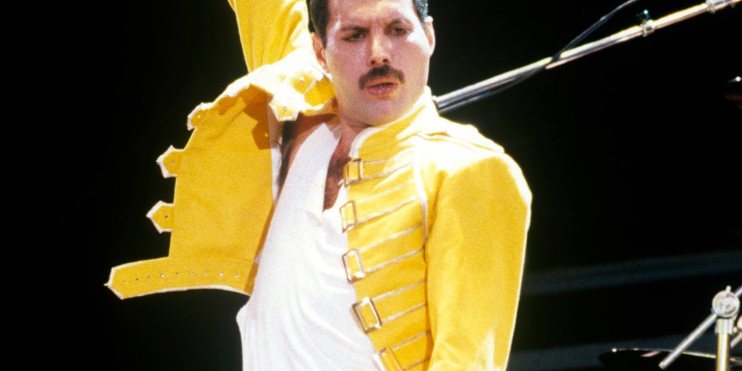 👑 Queen — We Are the Champions: учим английский быстро и с удовольствием по гимну победителей