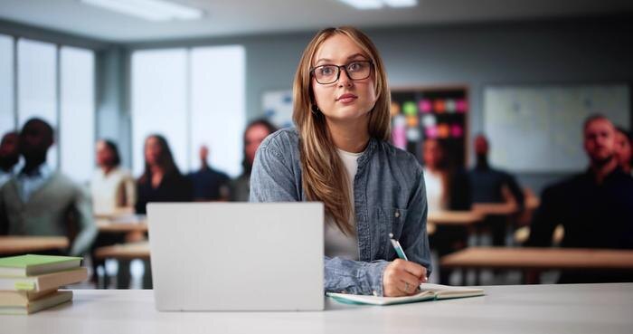 Обложка © Shutterstock / FOTODOM / Andrey_Popov