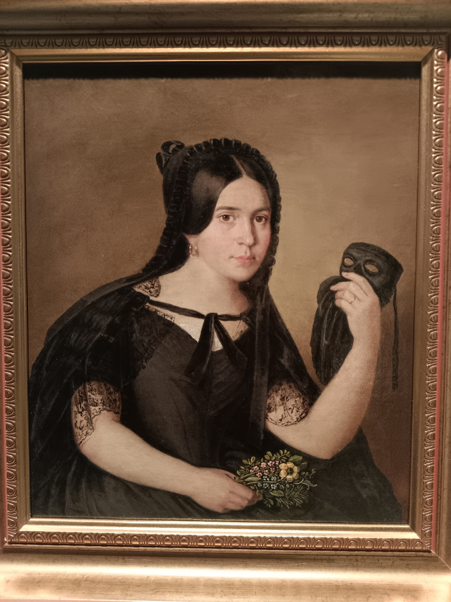 НЕИЗВЕСТНЫЙ ХУДОЖНИК. Женский портрет с маской. 1845. Холст, масло. Рыбинский государственный историко-архитектурный и художественный музей-заповедник