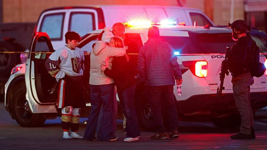 В результате стрельбы два человека погибли на спортивном матче в США