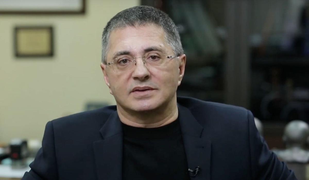    Александр Мясников. Фото: кадр из программы "Доктор Мясников"