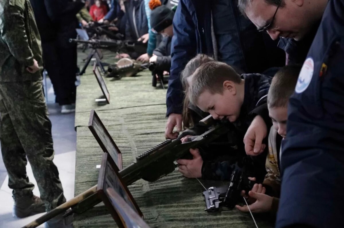    Трофейное стрелковое вооружение покажут хабаровчанам на форуме 23 февраля