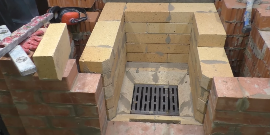 Какой печной кирпич лучше использовать для топки?