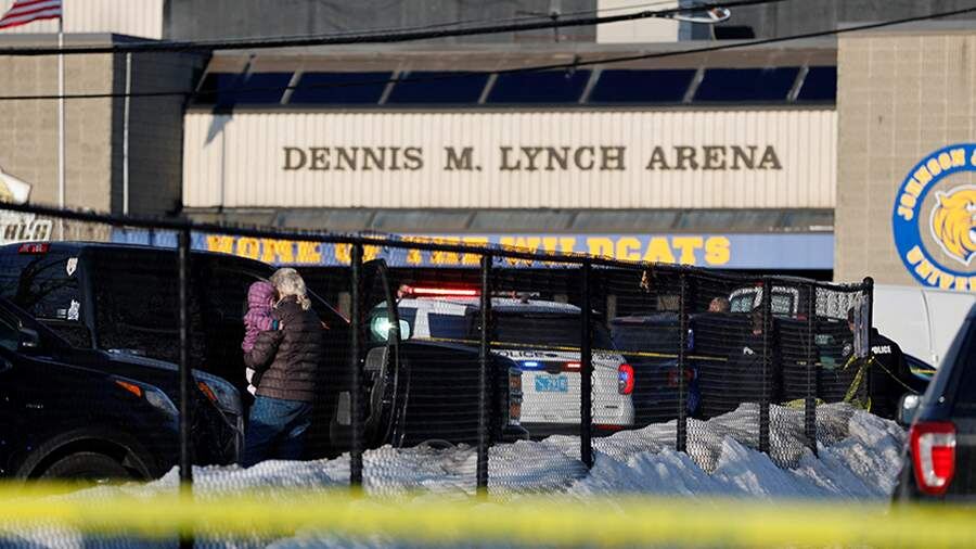 Число погибших из-за стрельбы на спортивном матче в США увеличилось до трех