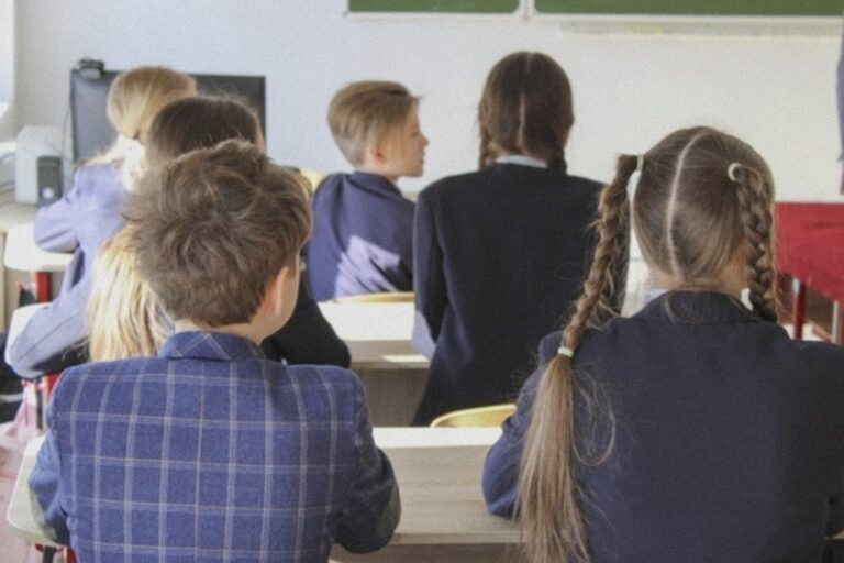    Иллюстрация к материалу: Профессор Корнев: почему миллионы школьников не получают помощь при дислексии