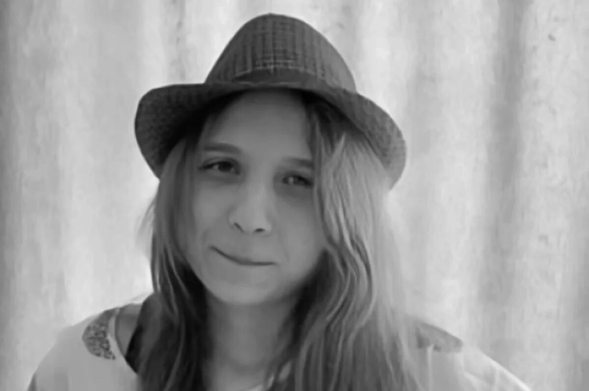    Сидела мертвая в поле: новые детали странной пропажи девушки в Челябинске