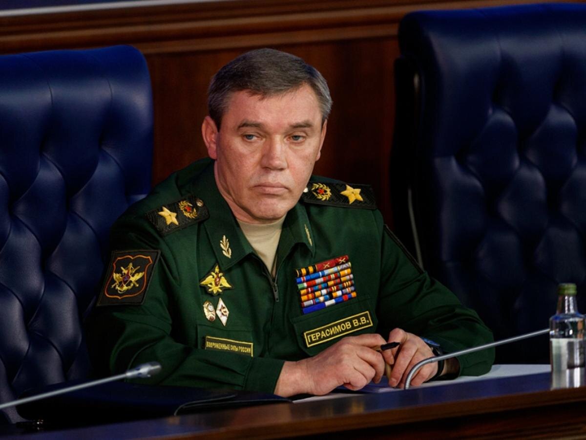     Начальник Генерального штаба ВС РФ Валерий Герасимов   
[function.mil.ru]