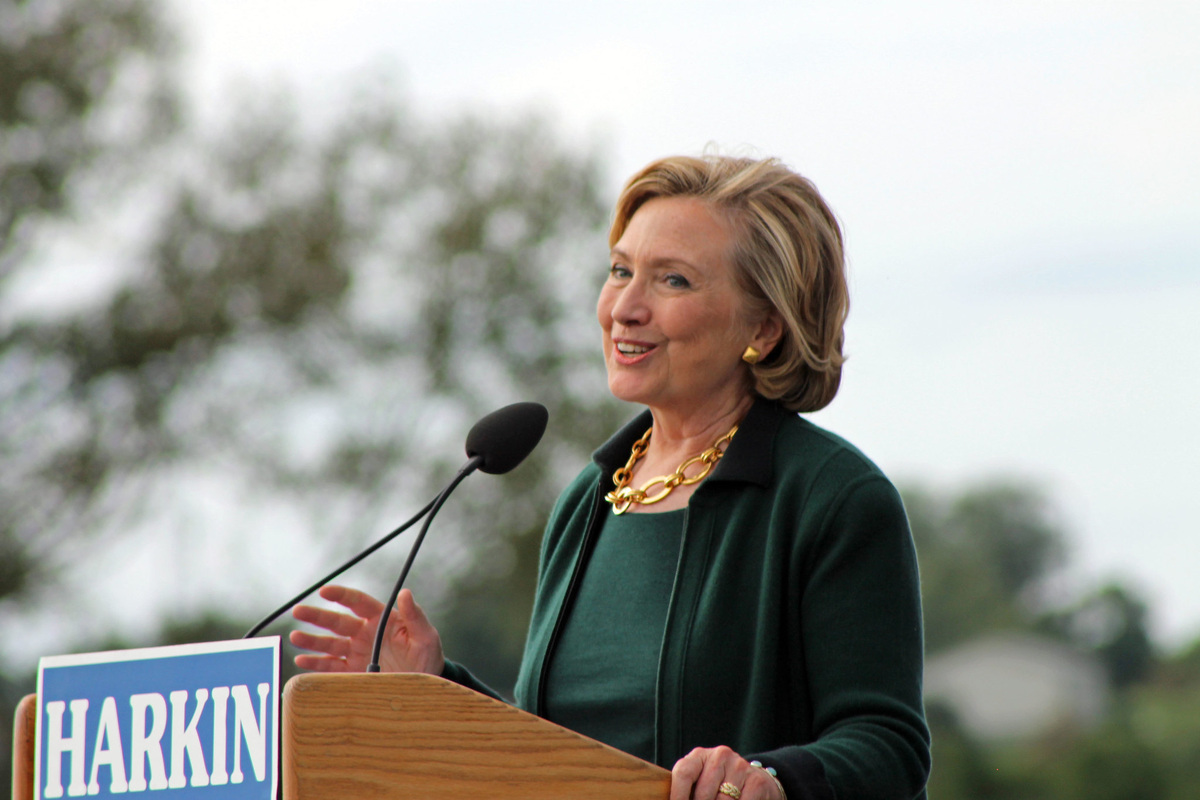     Хиллари Клинтон   
CC BY-ND 2.0 Karen Murphy flickr.com