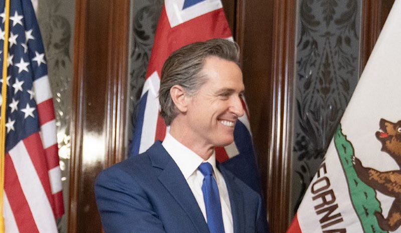     Гэвин Ньюсом   
(cc0)Office of the Governor of California