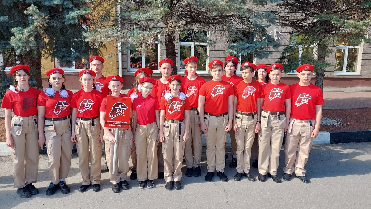 Обучение служением. Первые“фото Яндекс