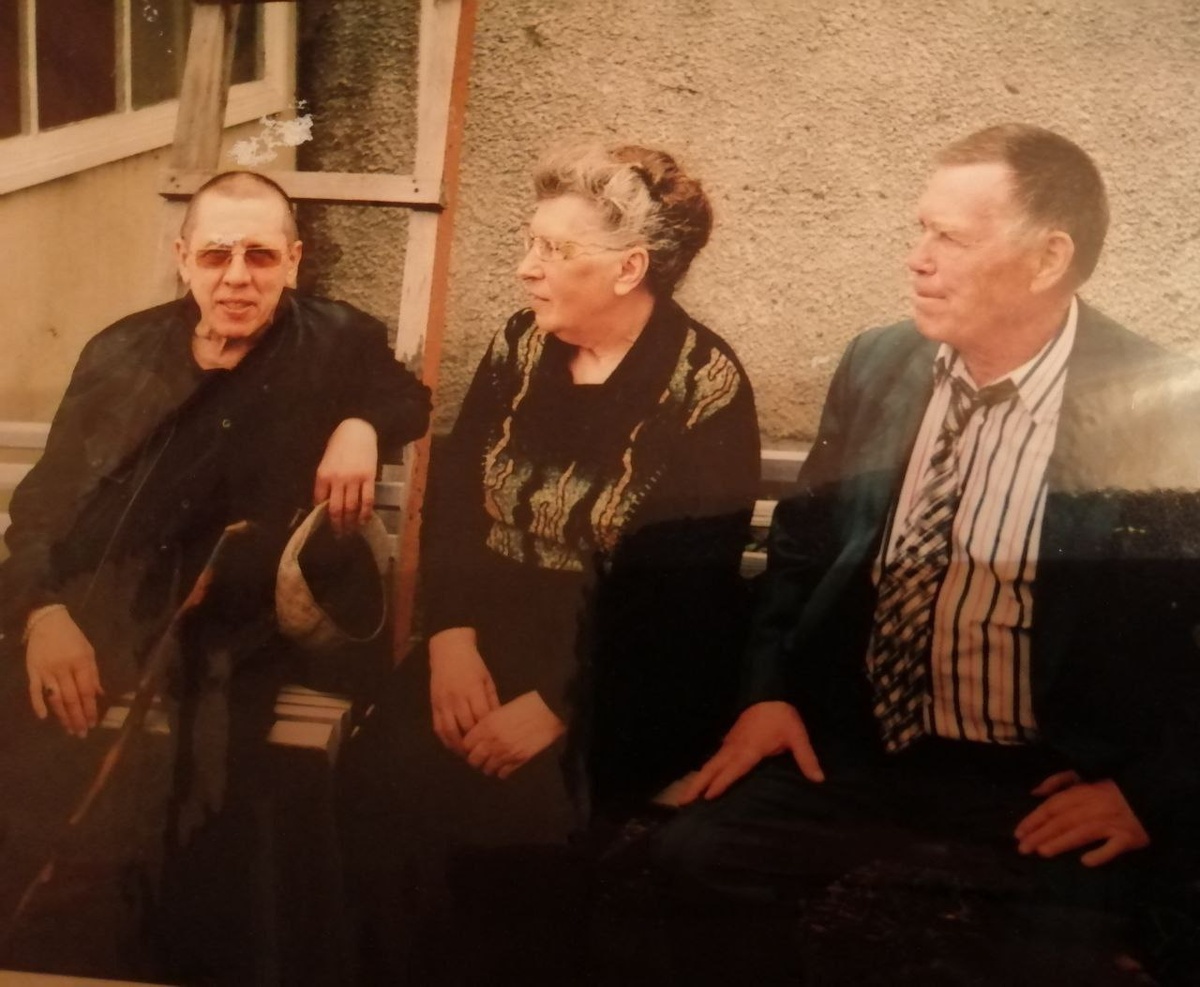 мама с Валерием Золотухиным