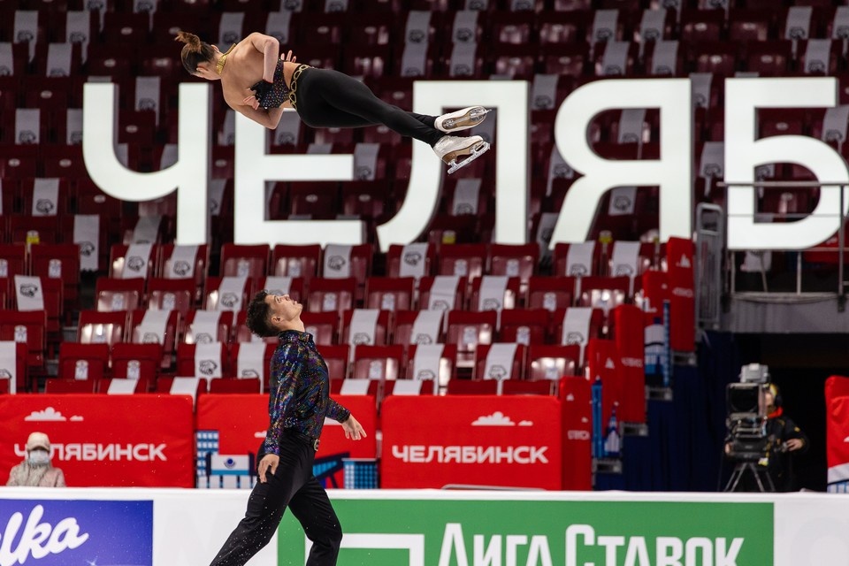    На Играх-2026 Никита Рахманин рассказал журналистам, как в Челябинске для них готовили пасту и угощали морепродуктами, а в олимпийской деревне еда однообразная Валерий ЗВОНАРЕВ