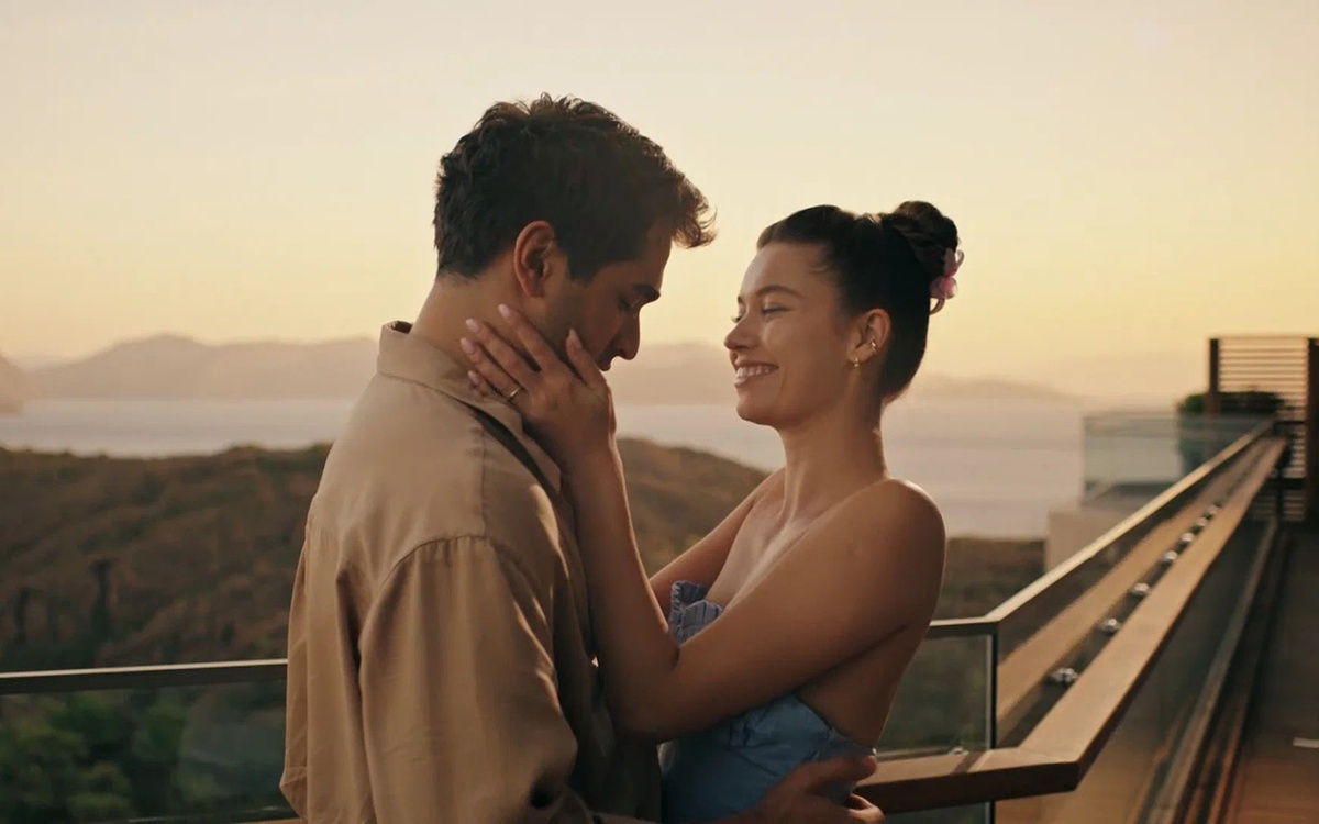 Кадр из сериала "Зимородок"