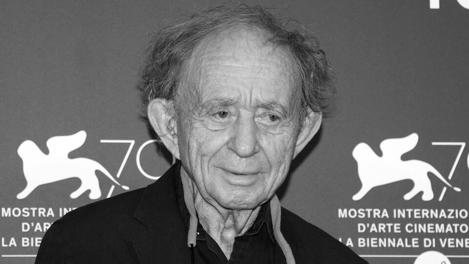     Умер режиссер Фредерик Вайсман, снявший фильм про Льва Толстого CLAUDIO ONORATI/EPA/TASS