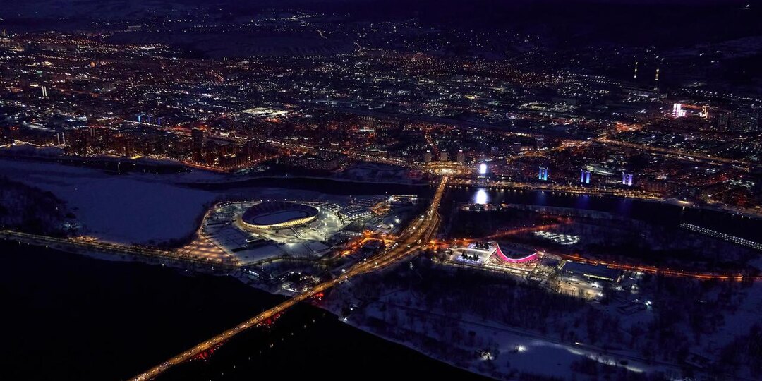 Остров Отдыха, Коммунальный мост и Центральный стадион с высоты