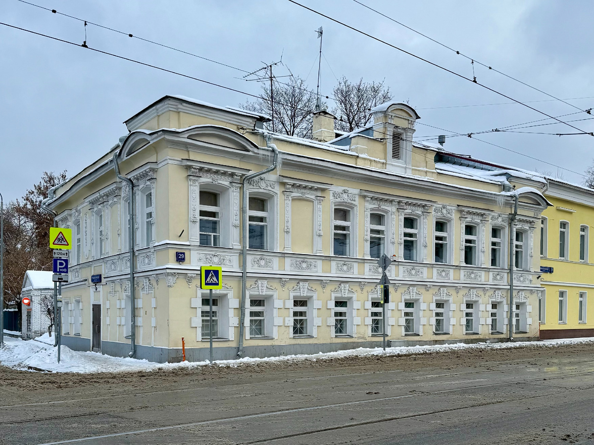 Фото автора канала. Дом Е. Д. Свешниковой.