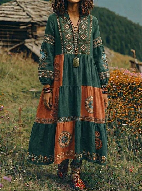 Изумрудная зелень с оранжем, орнамент и удачно подобранные украшения - отличный вариант.