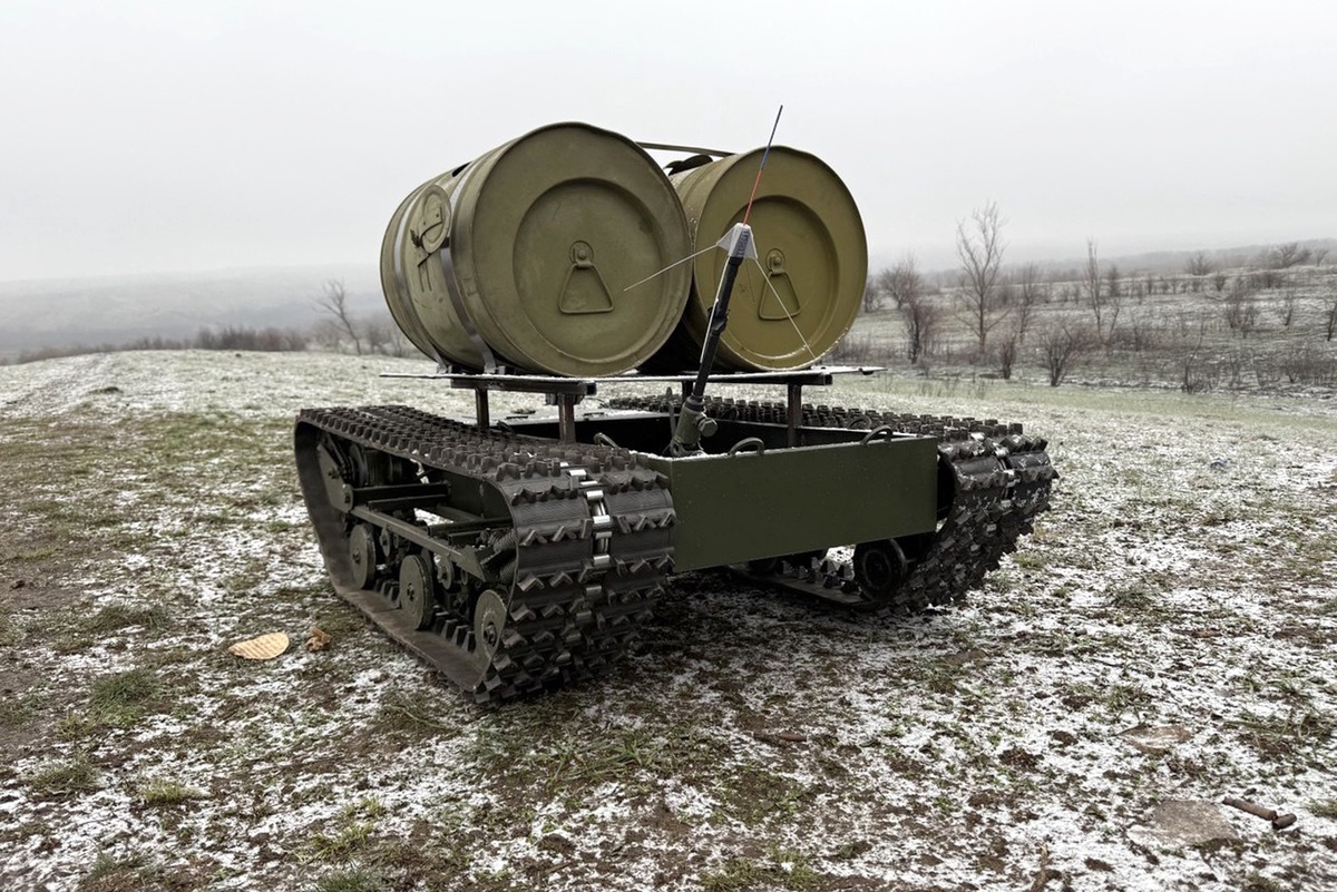    Дым-машина Завеса./Добровольческий полк "Буревестник"