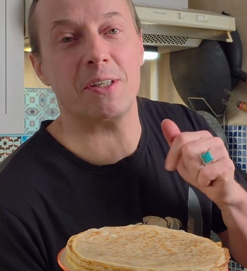 Рецепт тонких блинов "Три стакана"