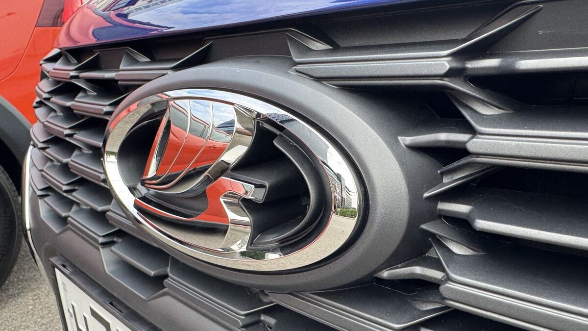    Логотип LADA. Фото Иван Бахарев / «Автоновости дня»