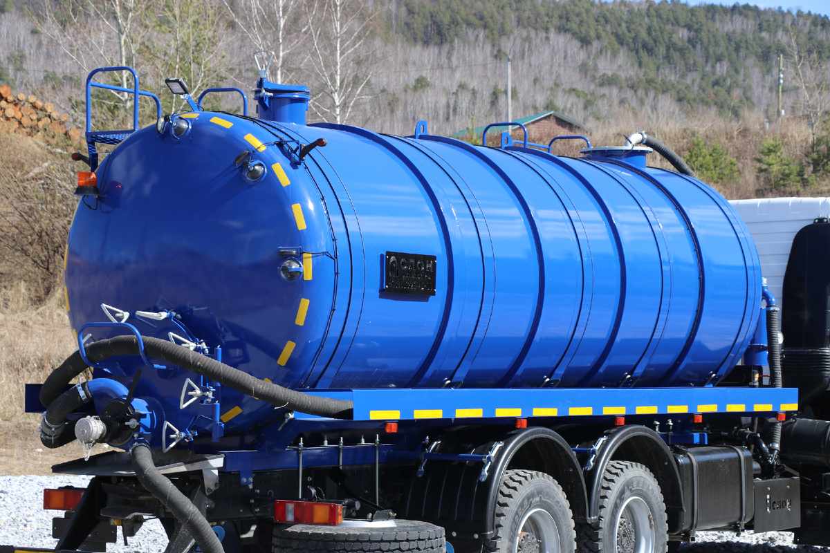 Вакуумная машина МВ-20 на шасси МАЗ