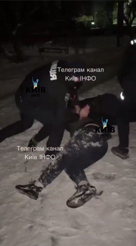    При задержании за прослушивание громкой музыки киевские полицейские убили мужчину