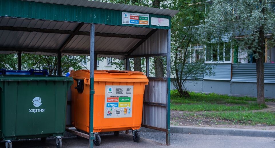    Раздельный сбор отходов на контейнерных площадках / Медиасток.рф