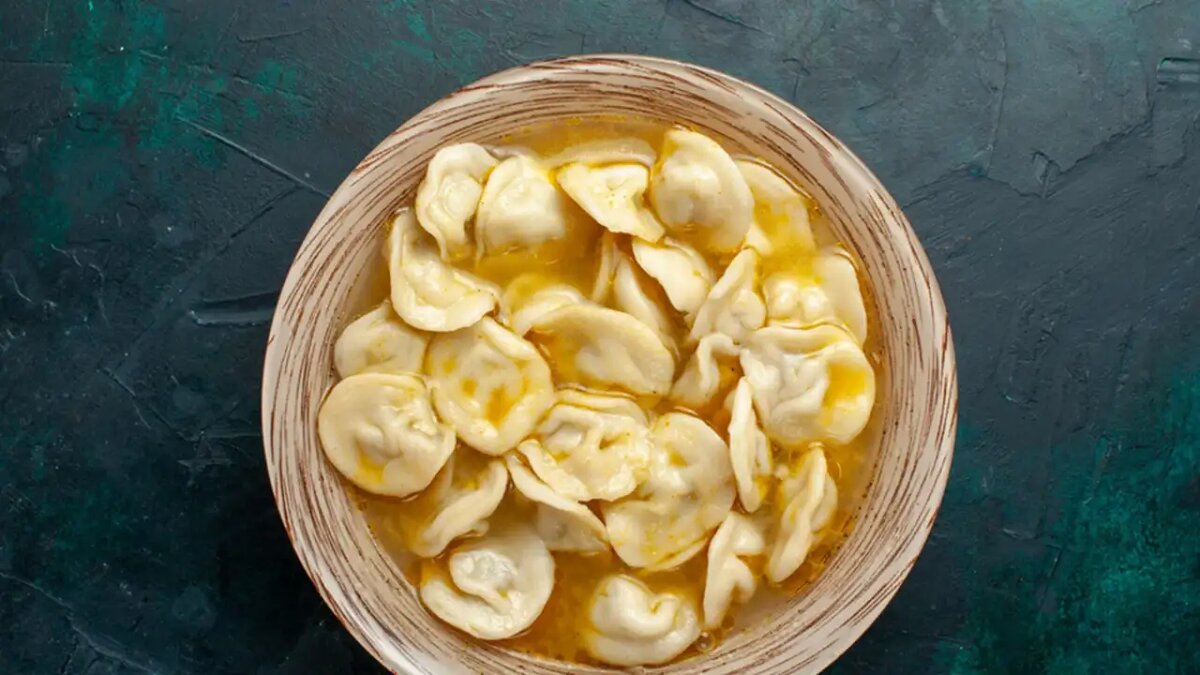     © freepik.com/KamranAydinov