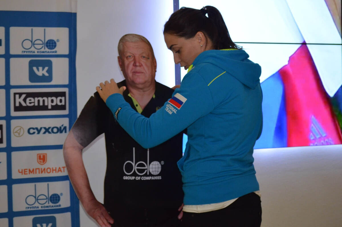    Виктория Жилинскайте под руководством Трефилова дольше играла в сборной, нежели в клубах