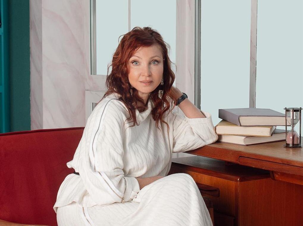 Лариса Богданова