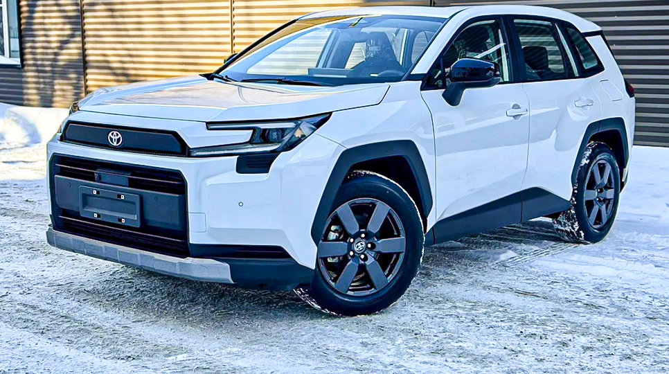 Японцы облажались? Прокатился на Toyota RAV4 - 2026 и сравнил с прошлым поколением. Что стало лучше, а что хуже? Рассказываю