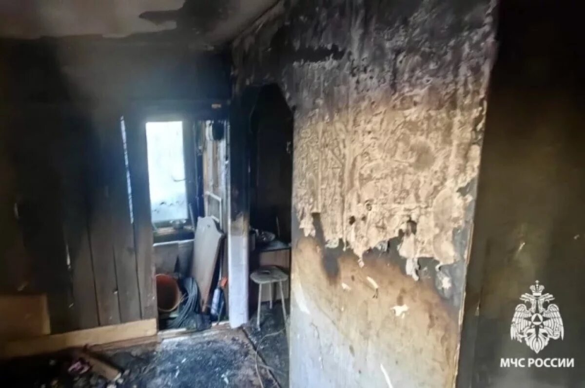    Смартфон на зарядке сжёг квартиру в Биробиджане