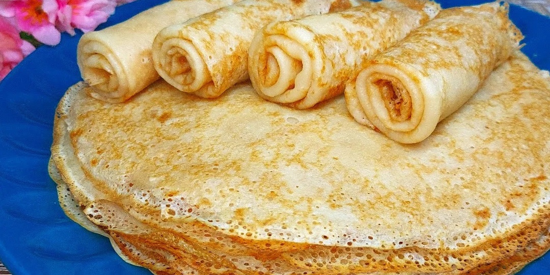 Вкуснейшие и тончайшие блины без молока и яиц готовлю к завтраку за 5 минут. Просто и вкусно.